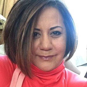 Meet your Posher, Elisa